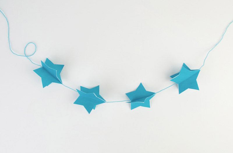 Idée originale deco anniversaire enfant : guirlande reine des neiges