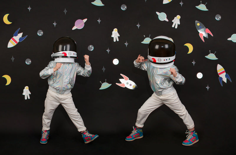 Combinaison de nuit enfant motifs astronautes & planètes