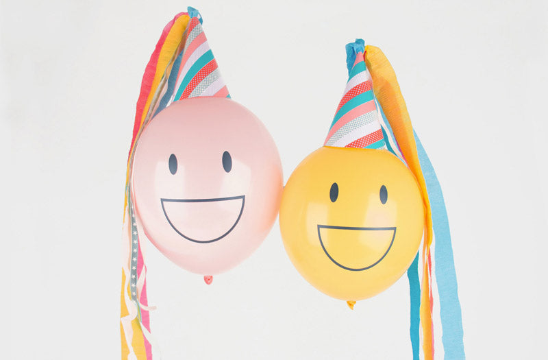 Réaliser des chapeaux pointus pour anniversaire enfant