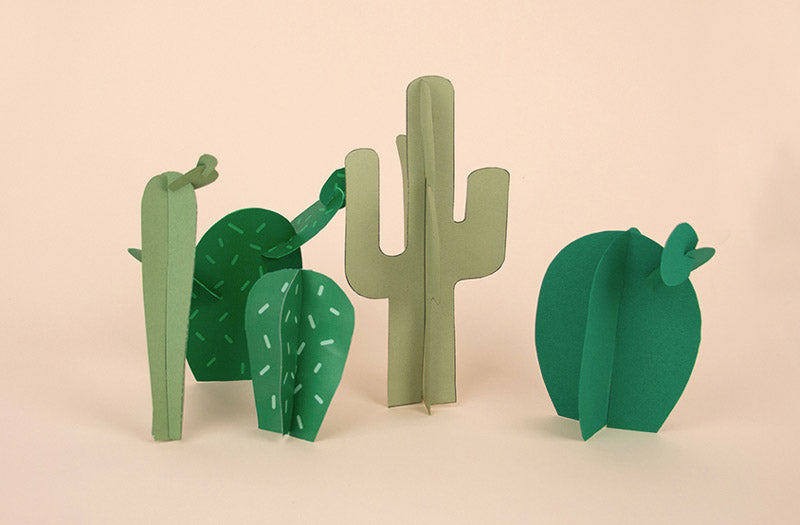 4 autocollants en bois Cactus 6,1 cm + 20 étiquettes kraft Fanion