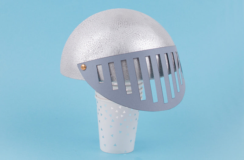 DIY tuto pour réaliser heaume de chevalier gratuitement