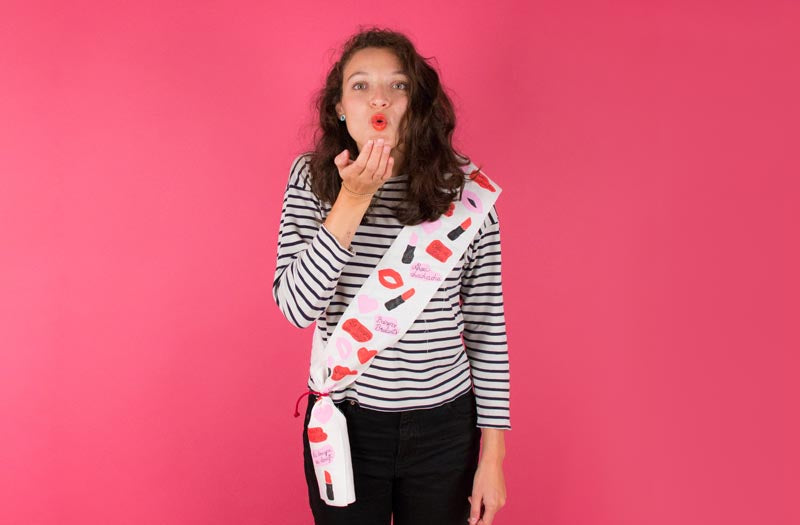 Tuto facile et gratuit pour accessoire evjf : écharpe bride