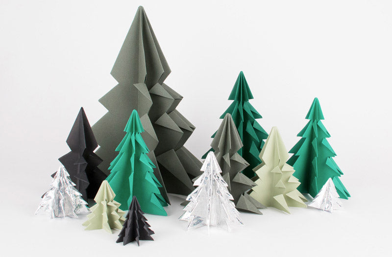 Décoration noel en papier : sapins en origami verts