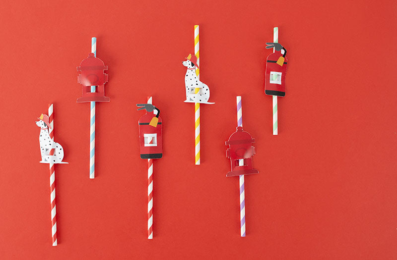 Paille personnalisée pour decoration de table anniversaire pompier