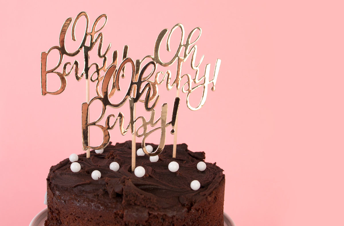 les indispensables de la deco baby shower: un candy bar coloré et vintage