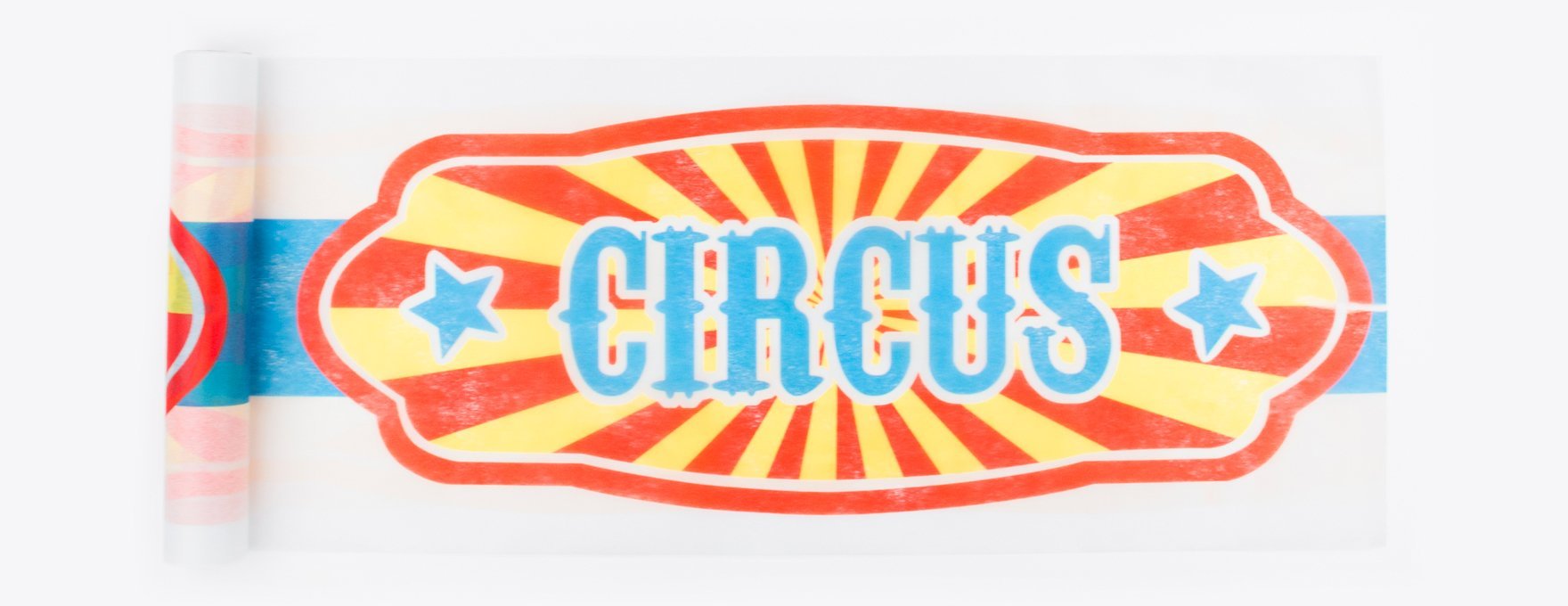 Un chemin de table circus pour décorer la table du goûter enfant