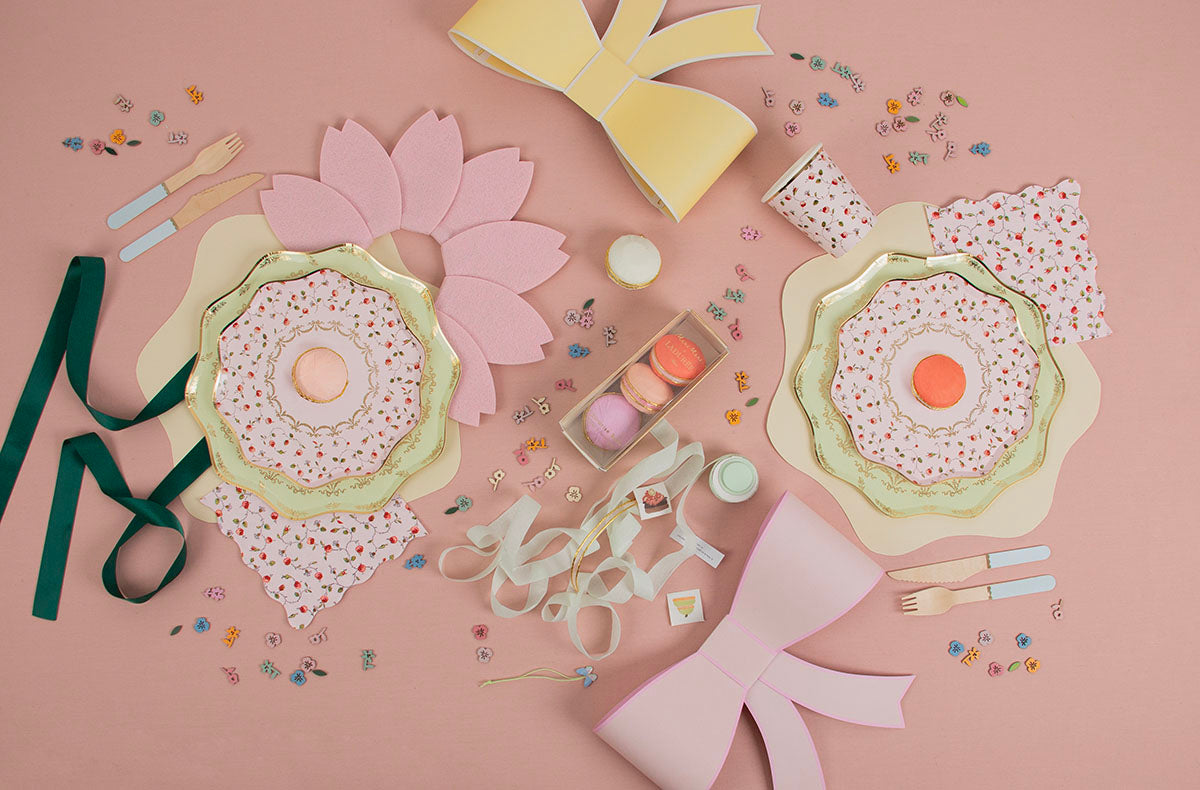 Tous les produits indispensables pour une decoration fete Laduree