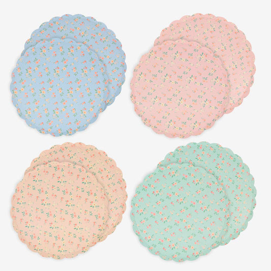 8 assiettes fleurs vintage, pour une table au charme rétro