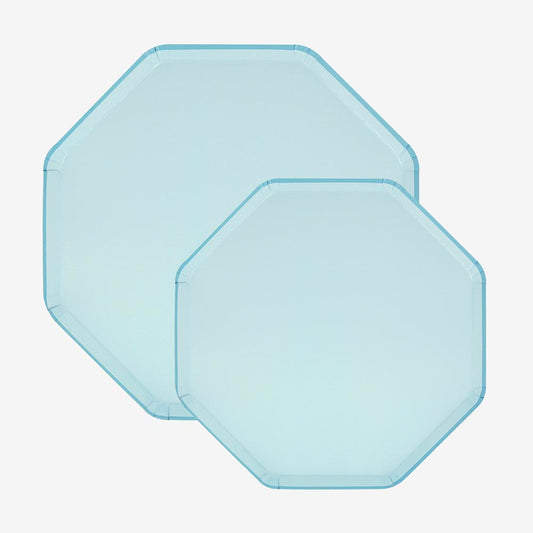 Assiettes en carton bleu ciel, pour une décoration super-héros