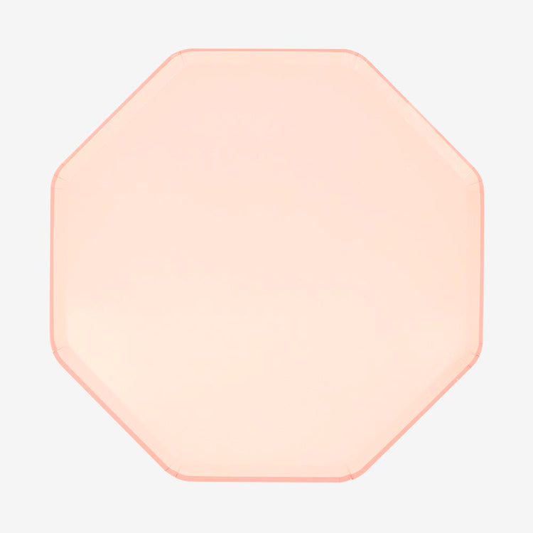 Parfaites pour une baby shower ou un anniversaire fille, ces assiettes rose pĂȘche