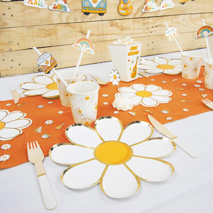 8 assiettes en carton marguerites : deco de table paques