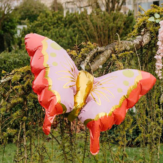 Déco ballon papillon pour fête enfant féerique
