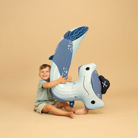 Ballon chiffre 4 requin, pour anniversaire marin ou océan