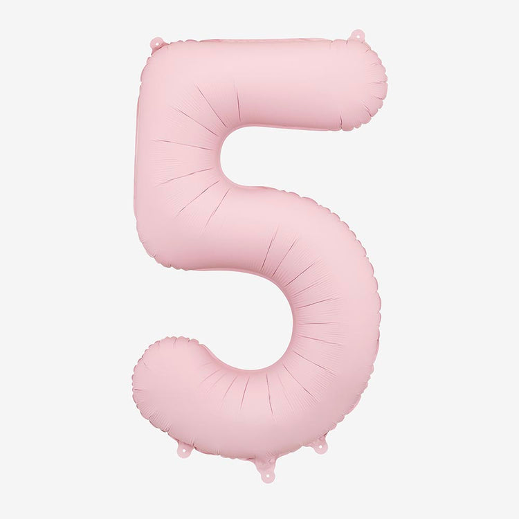 Ballon rose chiffre pour ambiance douce et festive