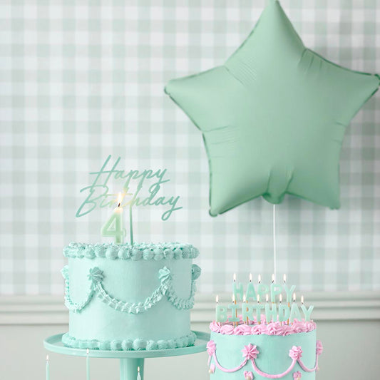 Déco fête avec ballon étoilé vert pour ambiance nature