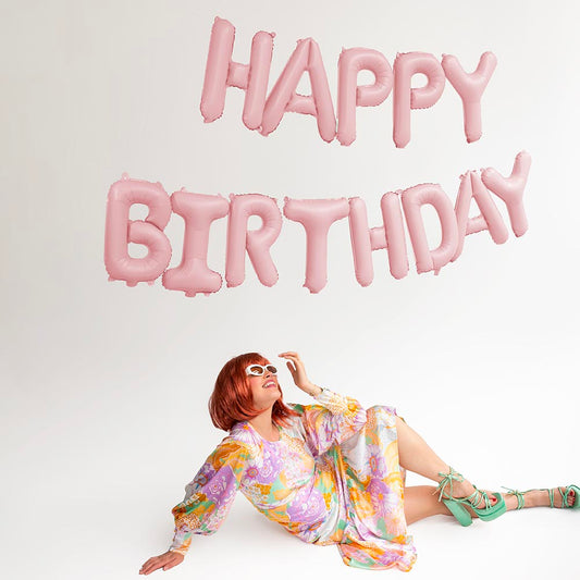 Idéal pour fêter un anniversaire fille : Ballon Happy Birthday rose clair
