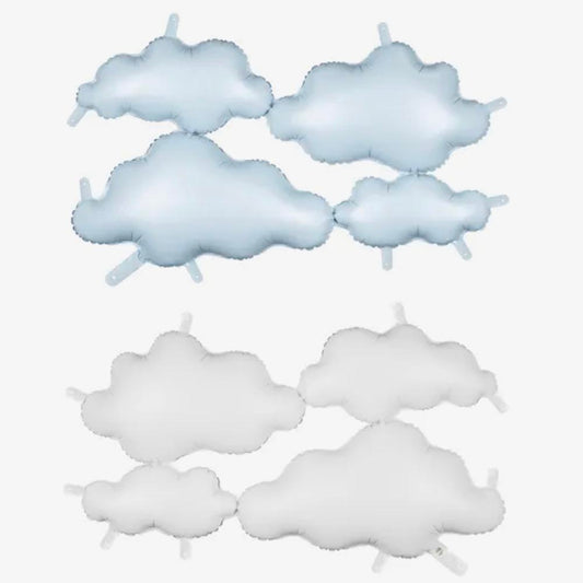 ballon nuages bleus et blancs pour une deco murale pour une baby shower ou son premier anniversaire