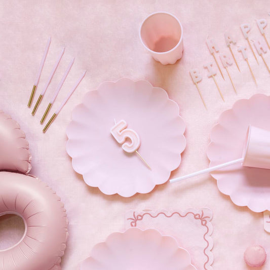 Bougies rose doré, déco délicate pour gâteau princesse