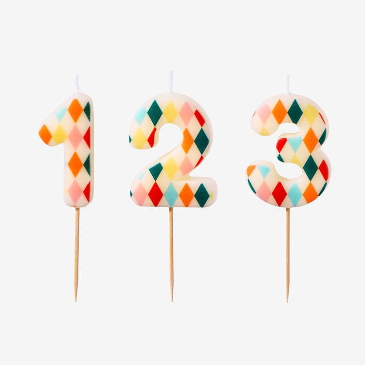 Bougie losanges multicolores, déco gùteau amusante