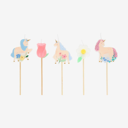 Bougies licornes et fleurs, pour un anniversaire féérique