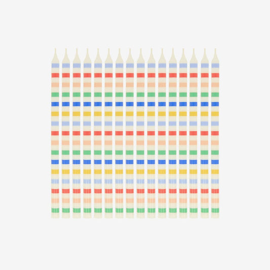 Bougies multicolores, pour un gâteau d’anniversaire original