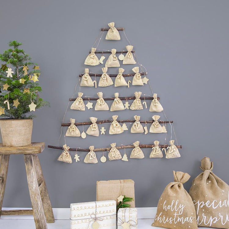 Calendrier de l'Avent original à faire avec des sachets en coton