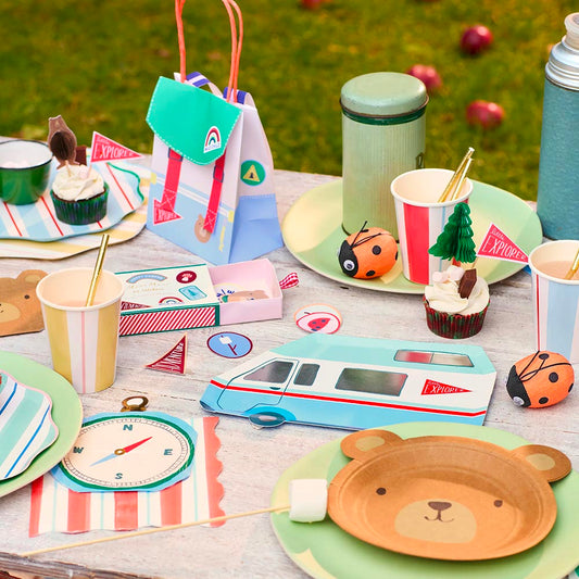 8 assiettes van rétro, déco vintage pour table anniversaire enfant