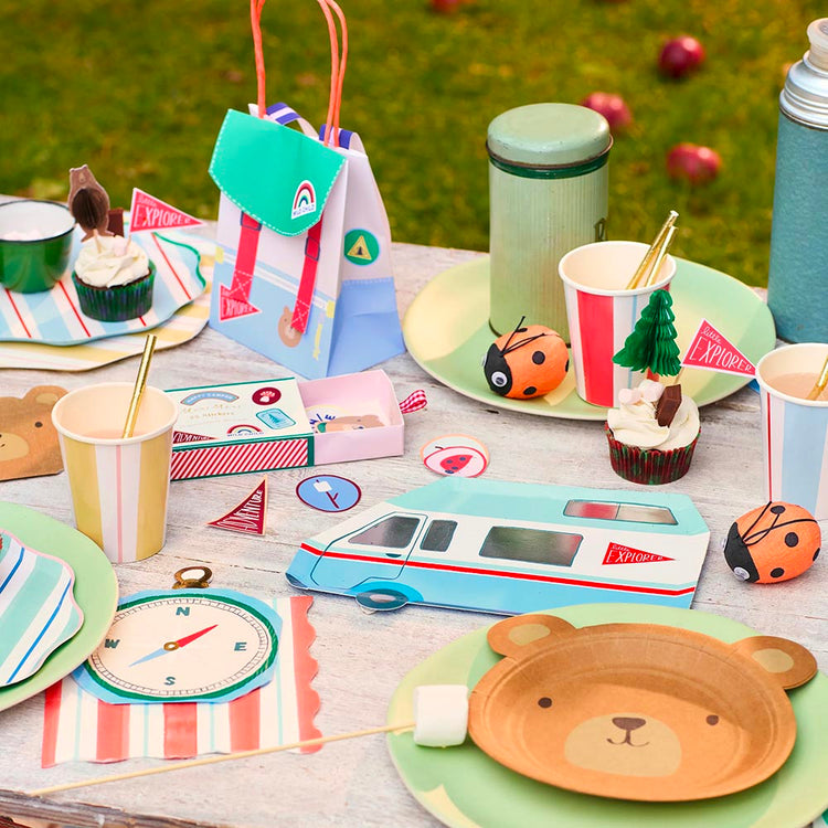 8 assiettes van rétro, déco vintage pour table anniversaire enfant