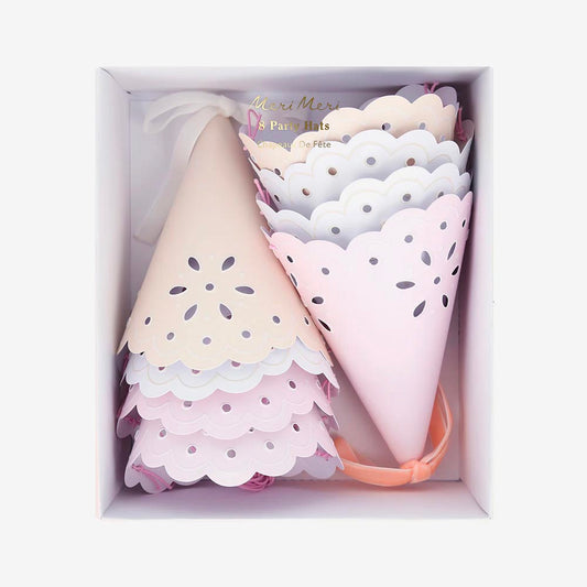 Chapeaux de fête broderie anglaise rose et blanc, style vintage