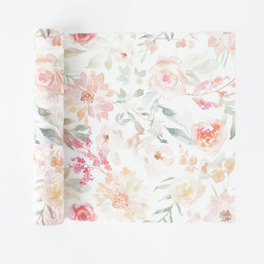 Chemin de table fleurs pastel : decoration de table mariage