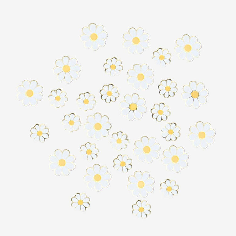 Confettis marguerites : decoration de table anniversaire boheme