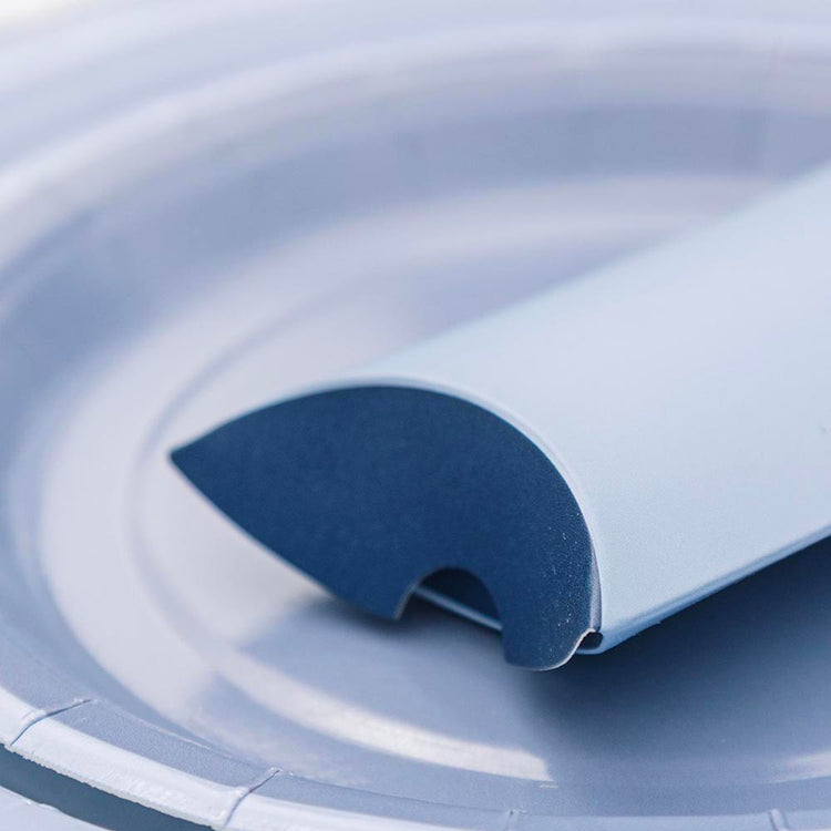 Berlingots aux tons bleu orage et marine, un détail chic