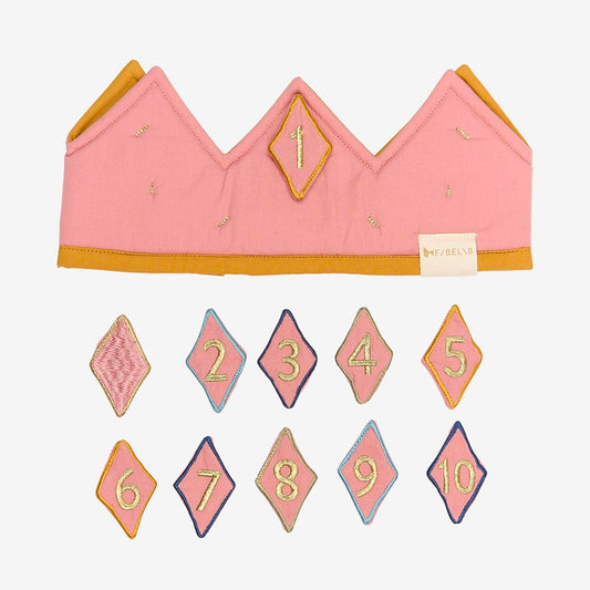 Couronne d'anniversaire rose, accessoire pour anniversaire