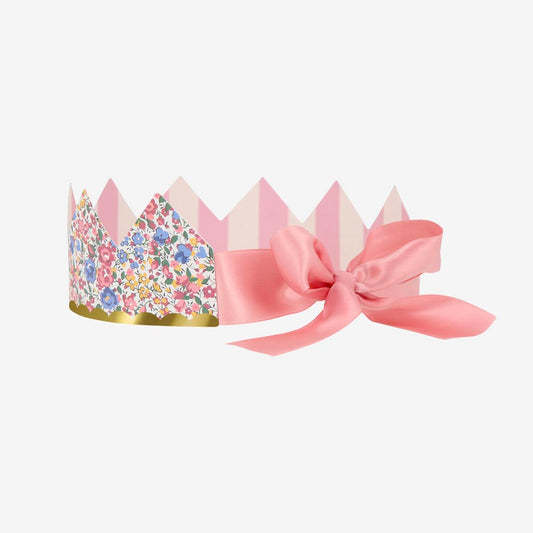 Accessoires de fête : couronnes Liberty pour une touche florale