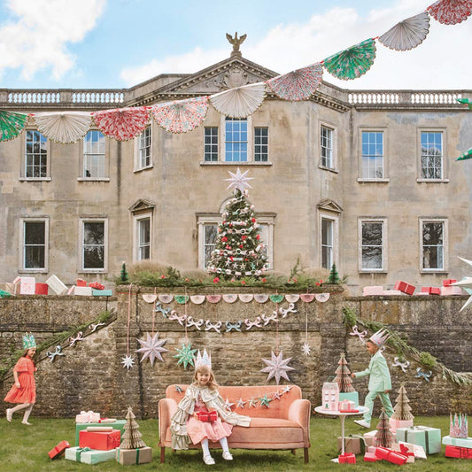 idée cadeau pour invités de noel : 8 couronnes liberty de noël meri meri