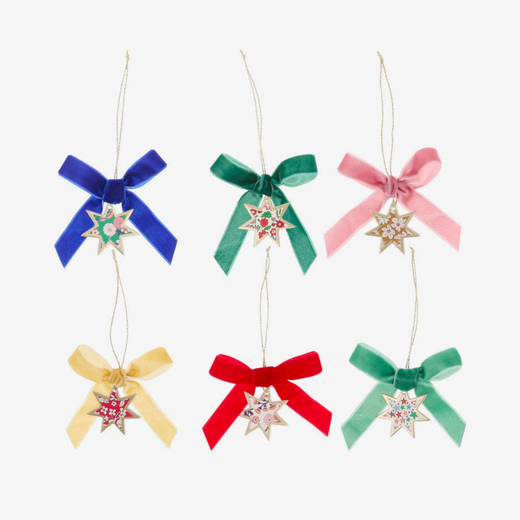 comment décorer table de noel ? avec ces 6 crackers liberty meri meri