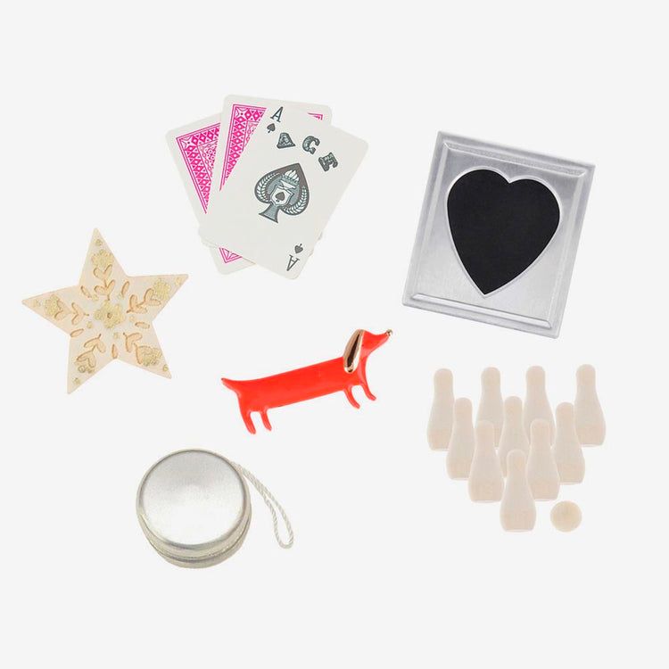 6 crackers à rayures rouges meri meri : décoration table noel ou cadeau pour invité noël