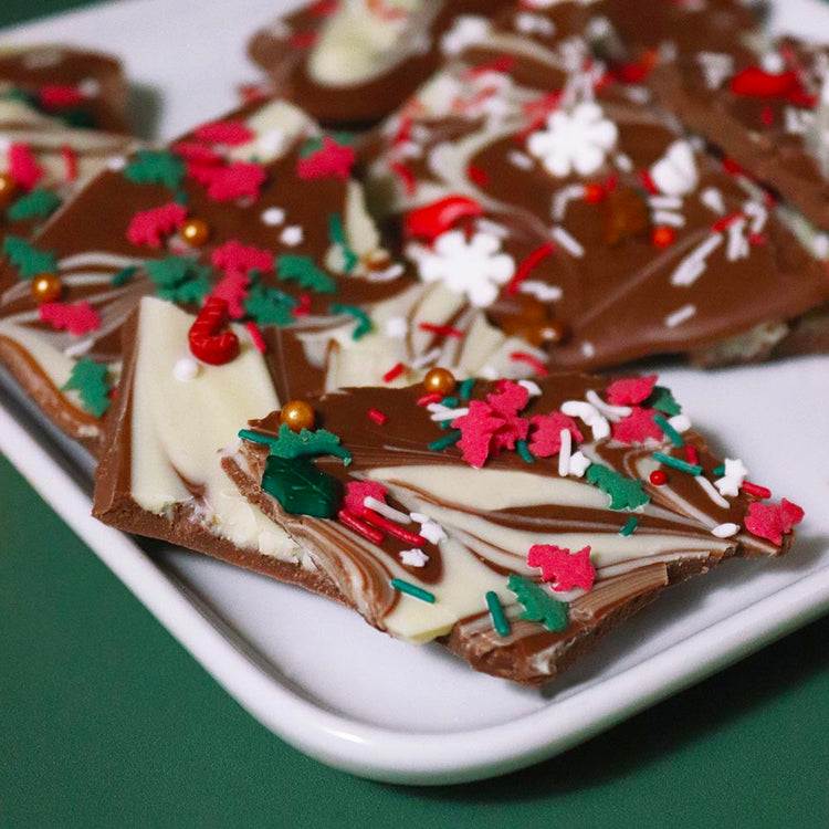 Décors en sucre motifs houx de Noël et sapin