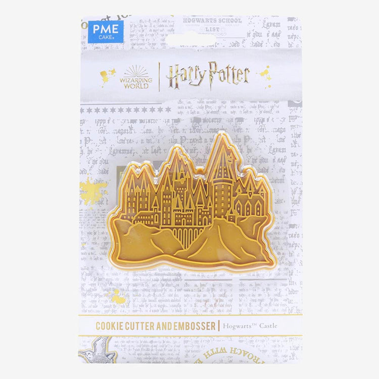 Emporte piece + tampon Poudlard : gateau anniversaire personnalisé