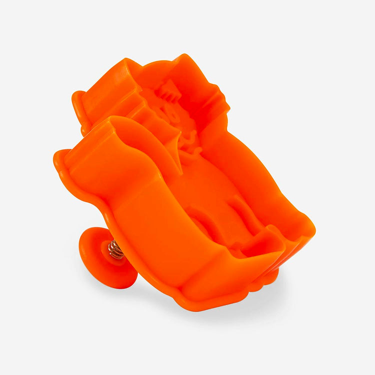 emporte piece chat avec poussoir pour faire des gateaux à offrir