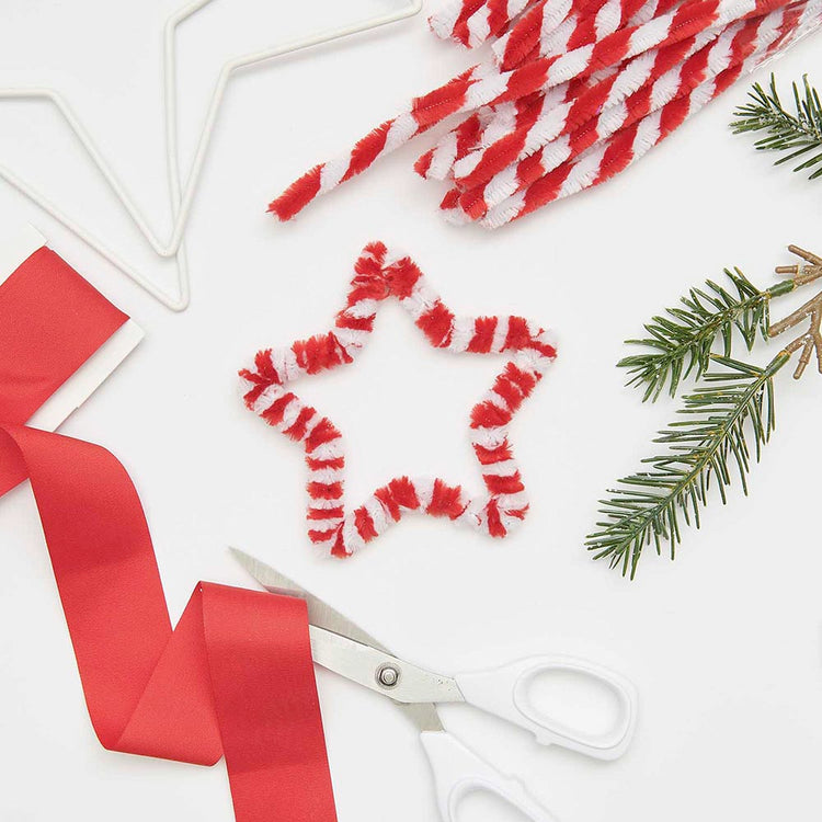 10 fils chenille rouges et blancs : accessoire pour loisirs créatifs