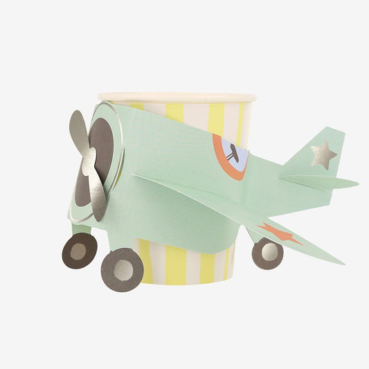 8 gobelets en carton avion, parfaits pour un goûter sur le thème du voyage