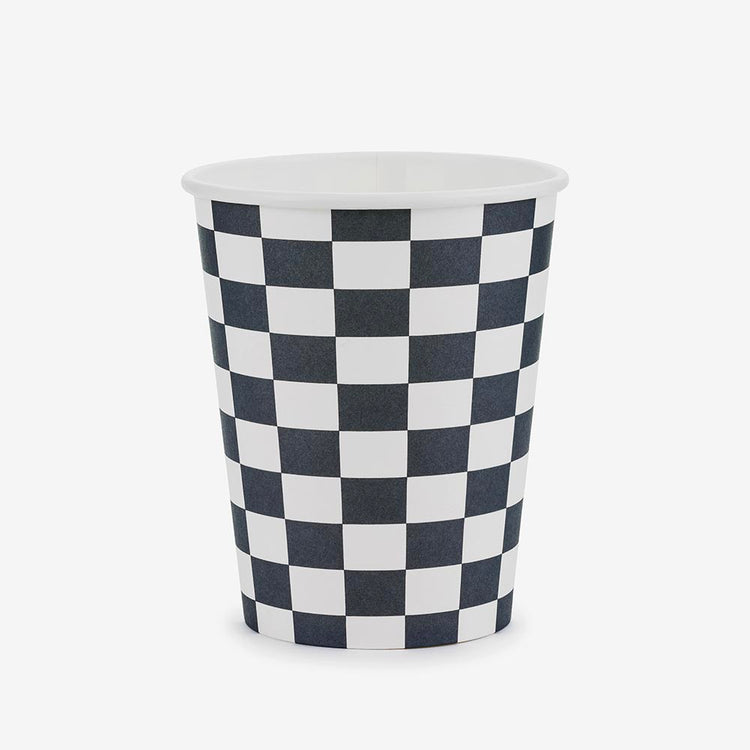 6 gobelets damier pour une déco d'anniversaire à toute vitesse