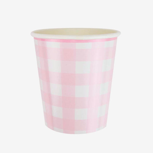 8 gobelets vichy rose clair pour une déco de table anniversaire pastel