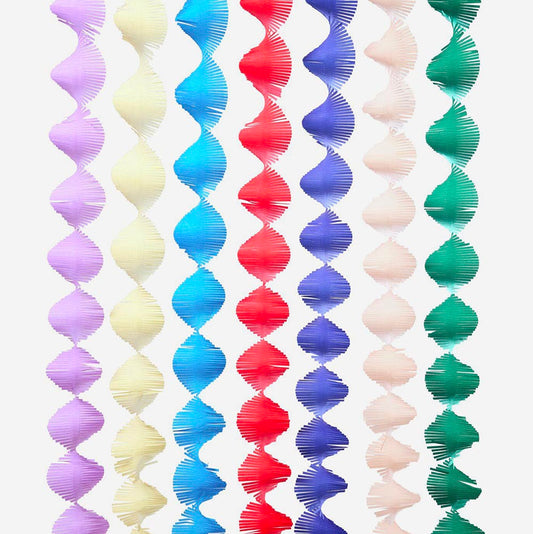 Guirlande crépon colorée pour fête d’enfants ou carnaval
