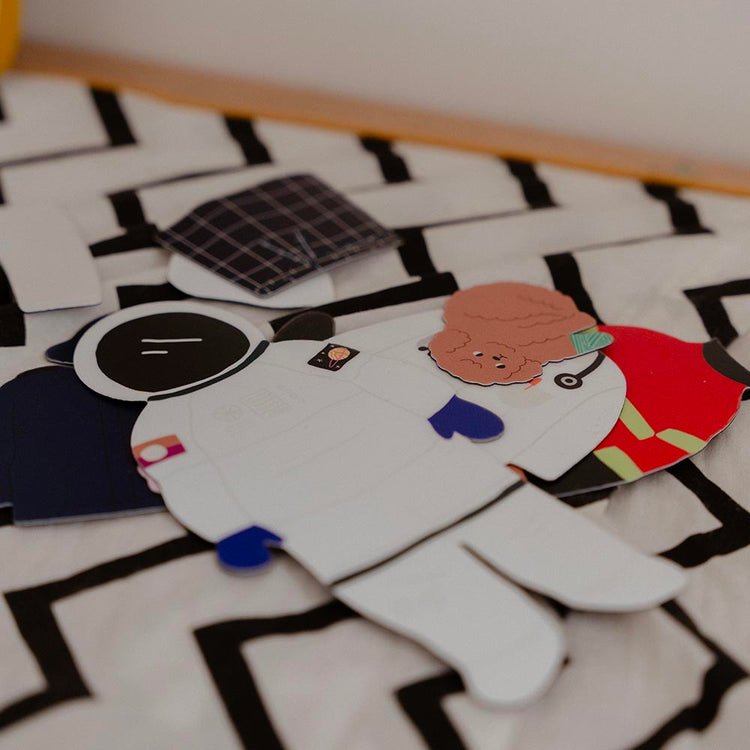 Jeu magnétique souris à habiller en pompier, astronaute médecin : idée cadeau de Noël enfant