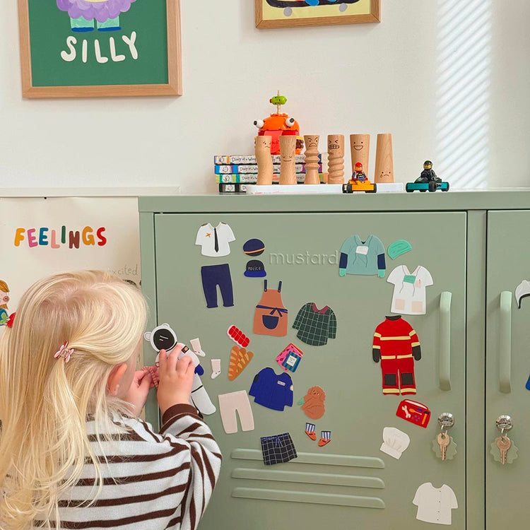 Jeu magnétique Les métiers : idée décoration pour chambre enfant