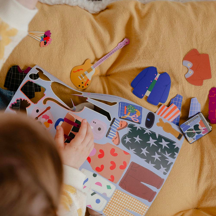 Jeu magnétique Les métiers créatifs : idée décoration pour chambre enfant