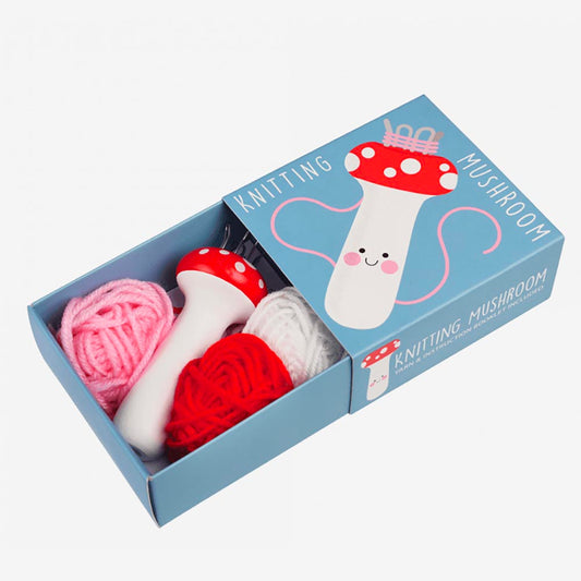 Champignon tricot : idée cadeau anniversaire enfant