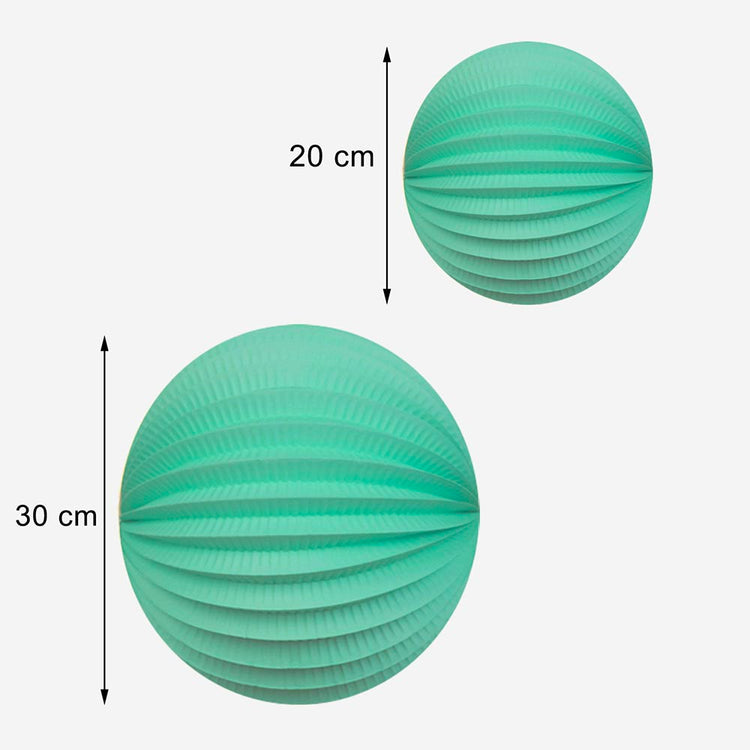 Lampion en papier menthe : decoration mural mariage originale